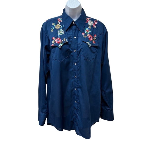 Rockmount Tops - Vintage TruWest Rockmount Ranch Wear Embroidered Snap Women's Shirt Fit L/XL
